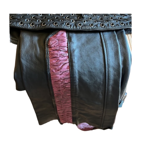 Harley Davidson leathers ( jacket and chaps). Black and purple. Size S. - Picture 4 of 8